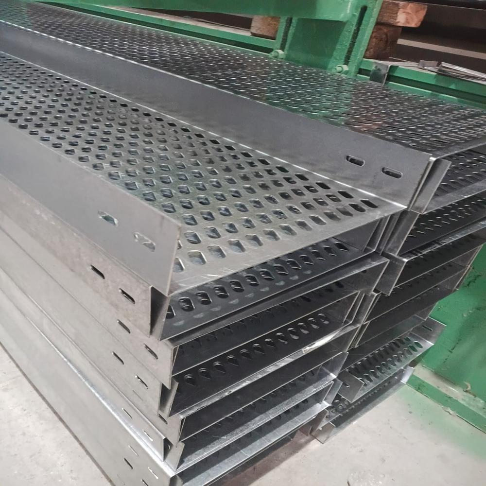 HOT DIP G.I PERFORATED TYPE CABLE TRAY