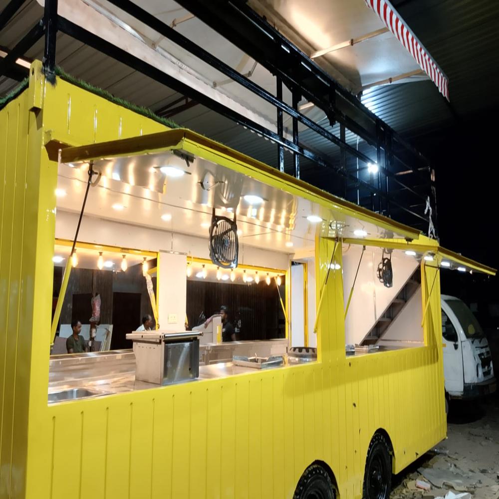 Food Cart with Roof Top Dining