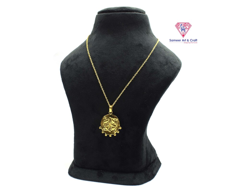 Brass With 18k Gold Plated Charms Pendant Weight 5.50 Gram Per Piece