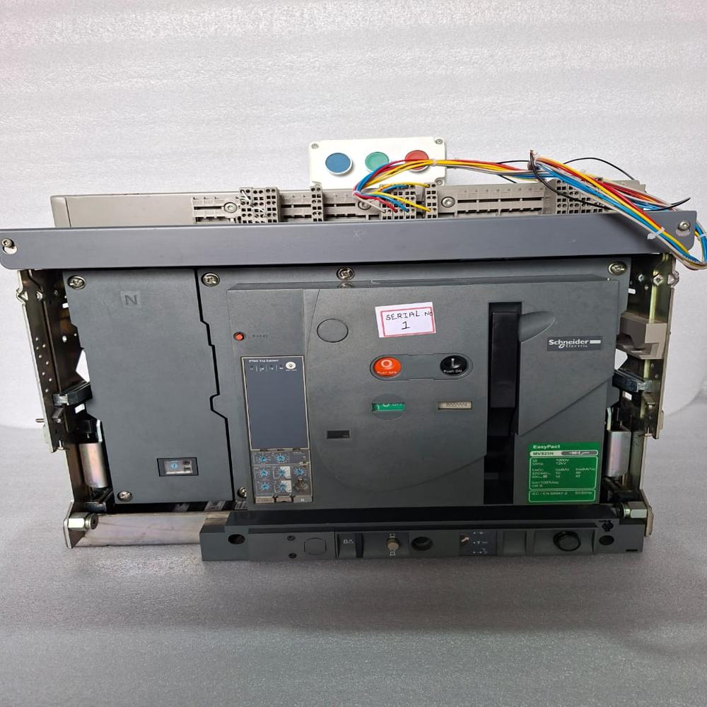 Schneider Mvs25n 4pol Air Circuit Breaker - Material: Acb