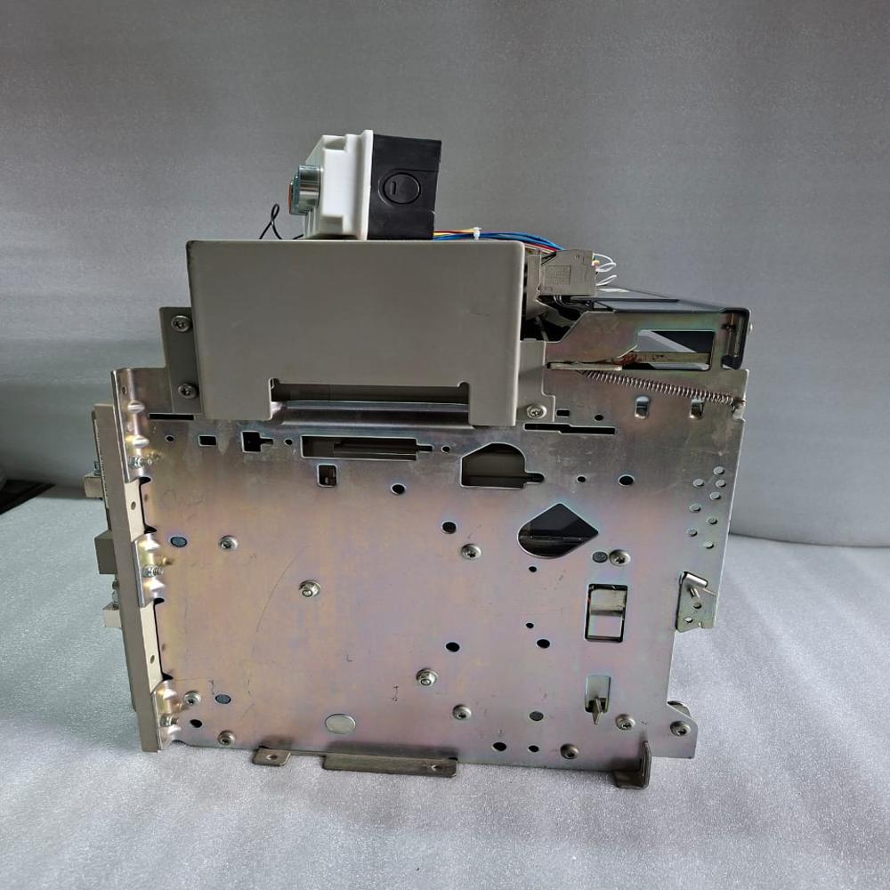 Schneider Mvs25n 4pol Air Circuit Breaker - Material: Acb