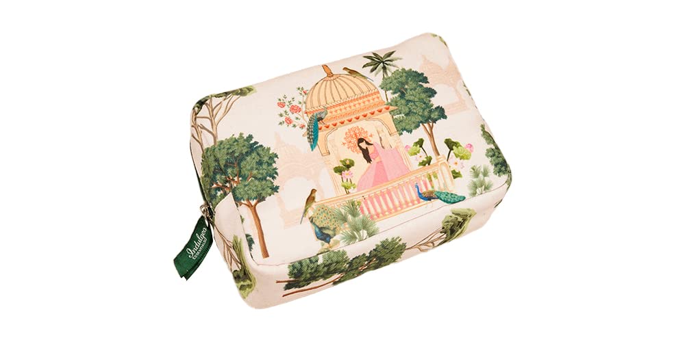 Makeup Pouch - Capacity: 1 Kg