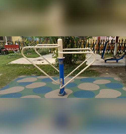 Leg raider( Outdoor Gym)