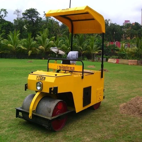 2 Ton Hydrostatic Cricket Pitch Roller