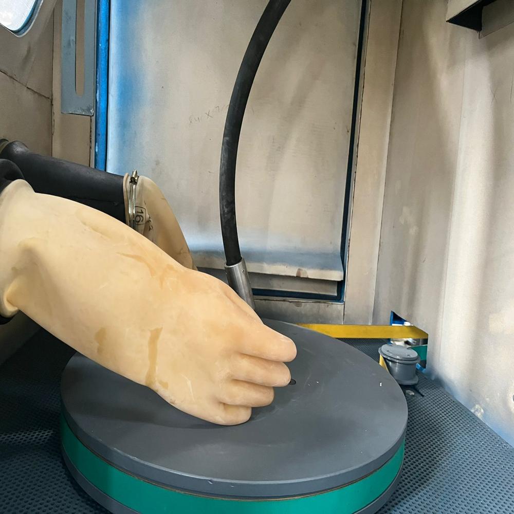 Suction Blasting Machine - Feature: High Efficiency