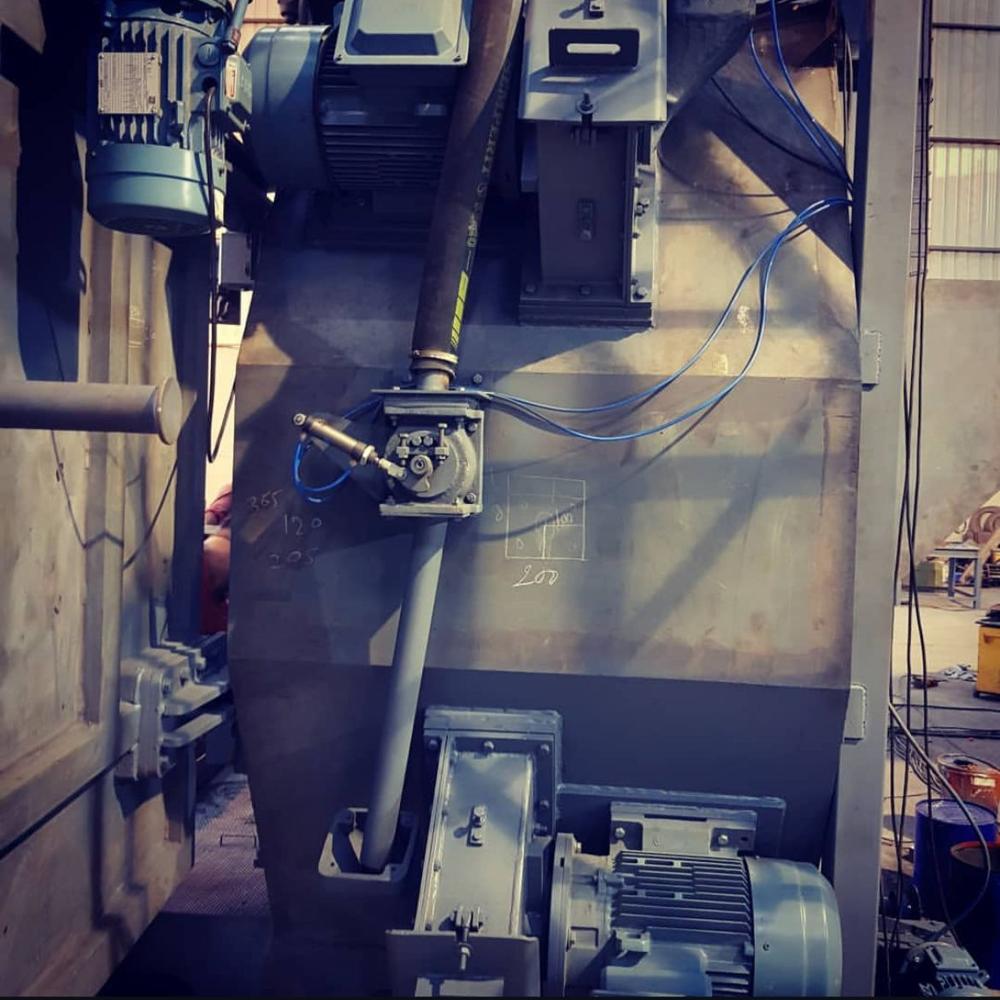 Hanger Type Airless Shot Blasting Machine - Feature: High Efficiency