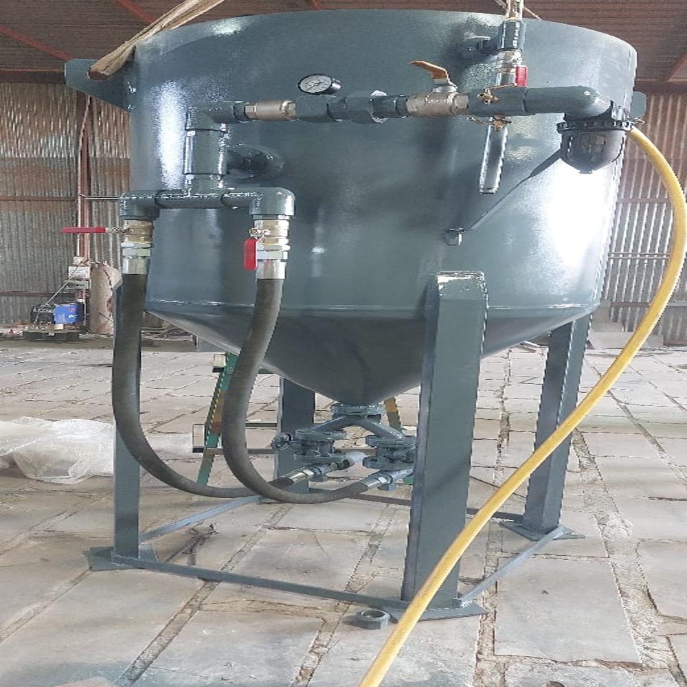 Air Operated Sand Blasting Machines