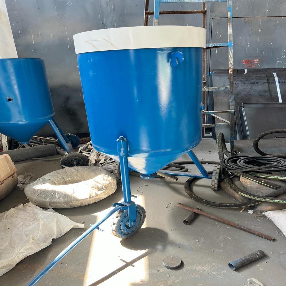 Air Operated Sand Blasting Machines