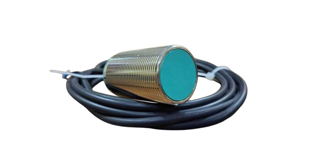 Cat No. Nbb10-30Gm50-E2 Make - Pepperl +Fuchs Inductive Sensor - Features: Easy To Install