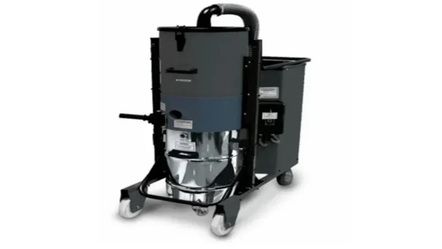 Industrial Vacuum Cleaner - Capacity: 100 Ltr