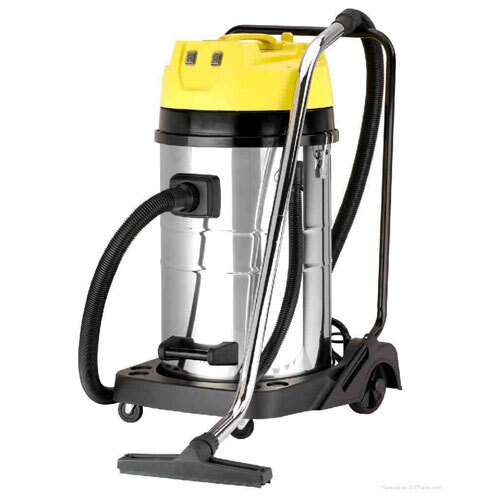 Industrial Vacuum Cleaner - Capacity: 100 Ltr