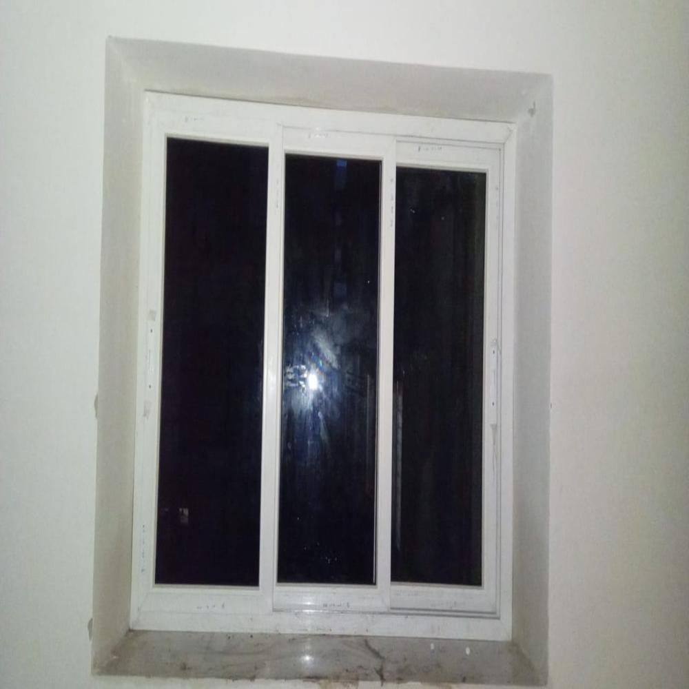 Domal Sliding Window