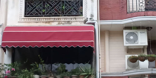 Window Awning - Color: Red