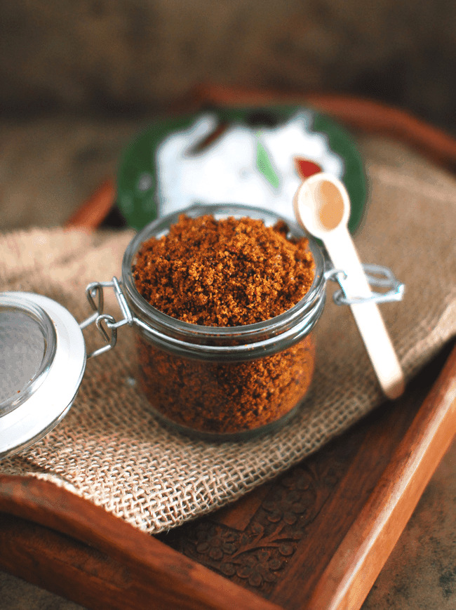 Uluva Chammandhi Podi - Grade: Food Grade