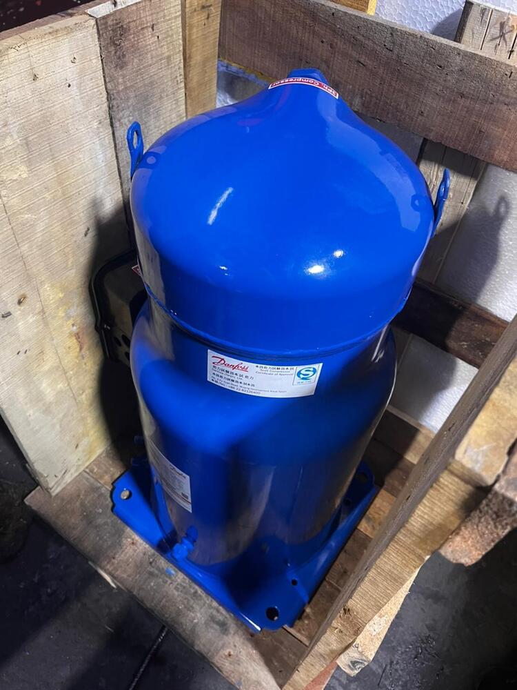 Danfoss Sz185 14 Ton 3 Phase Scroll Compressor - Color: Blue