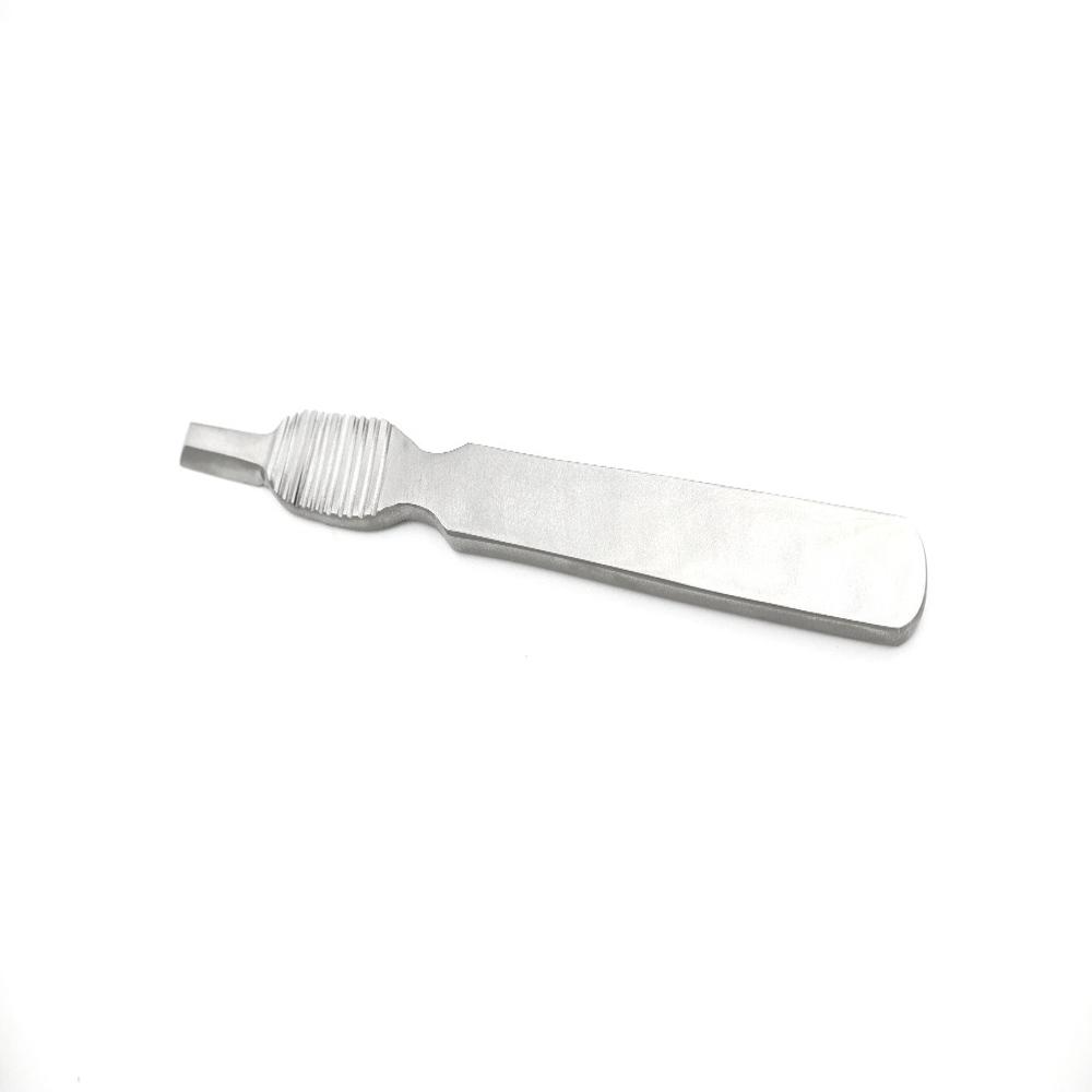 Farabeuf Periosteum Evevator 8 Mm - Feature: 8mm Blade Tip