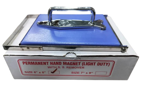 Hand Magnet With Cover - Capacity: 0.5 T/Hr