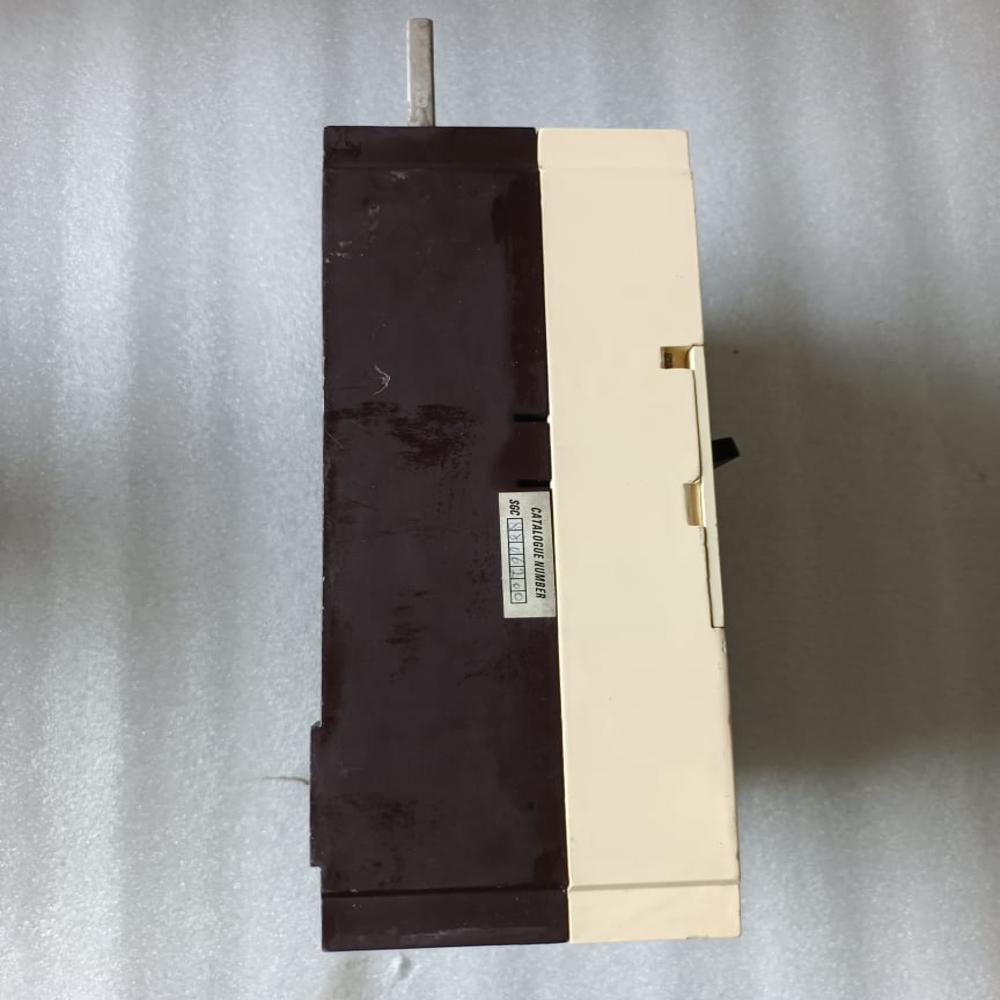 630amp Mccb Lm630b Moulded Circuit Breker With Electronic Trip Release Make Ge - Frequency: 50/60 Hertz (Hz)