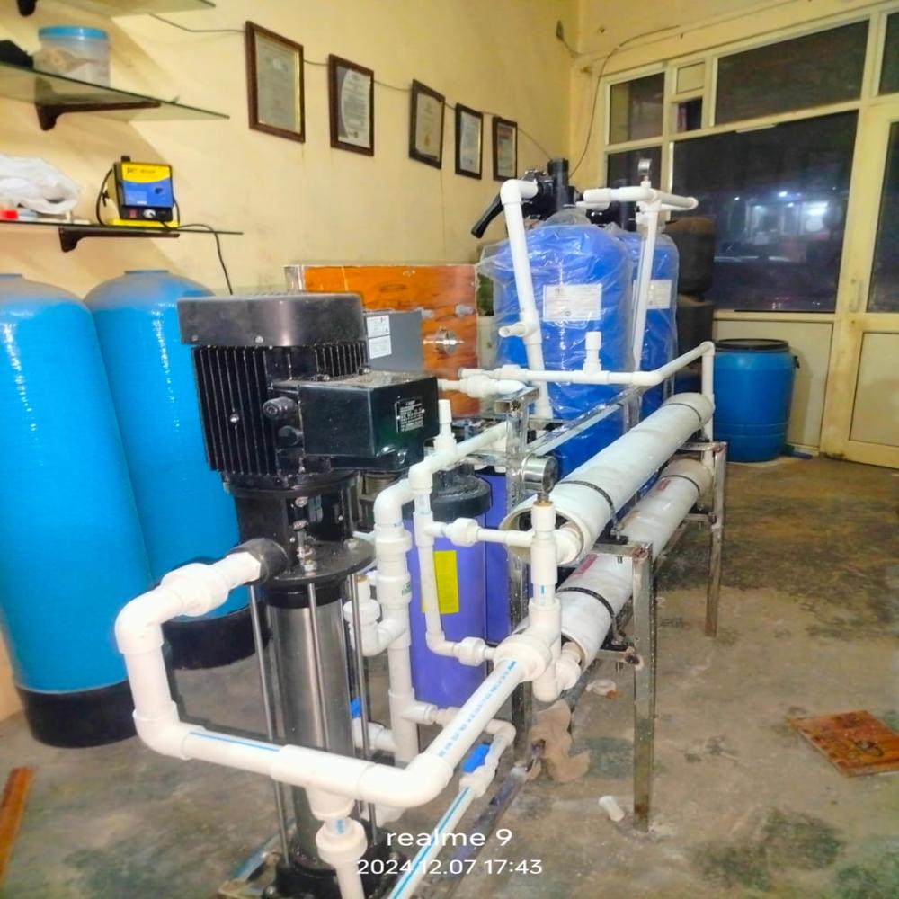 500 Lph FRP Reverse Osmosis Plant