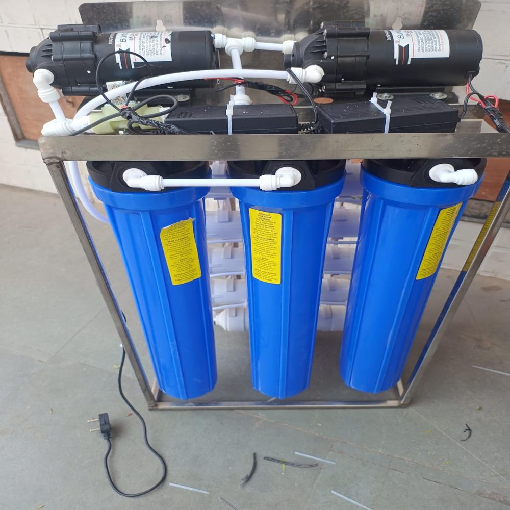 50 LPH COMMERCIAL REVERSE OSMOSIS SYSTEM 