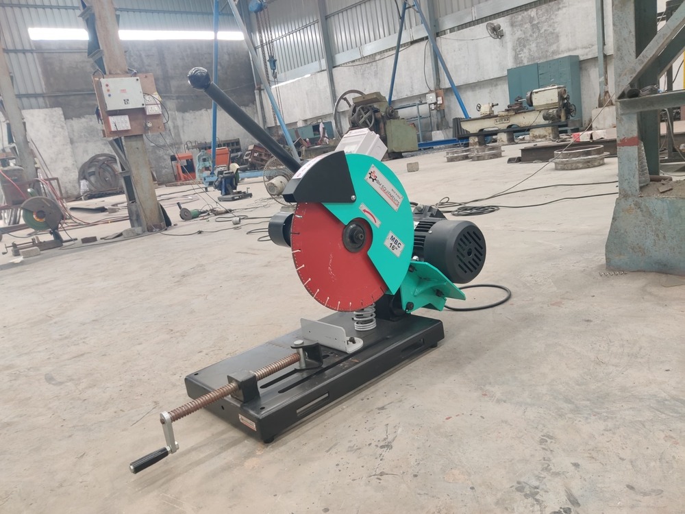 Concrete Block Cutting Machine