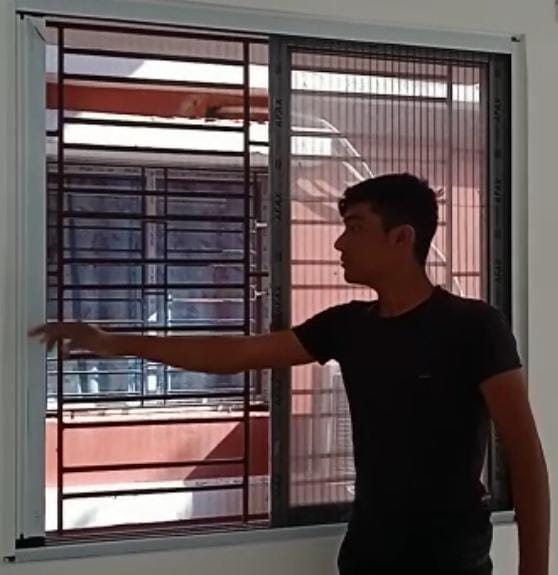 Pleated Sliding Mosquito Net - Application Areas: Household