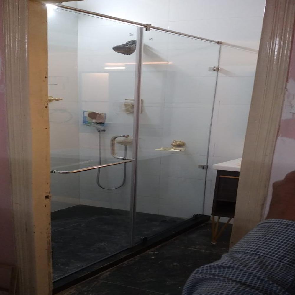 Aluminium Glass Window Partition - Color: Clear