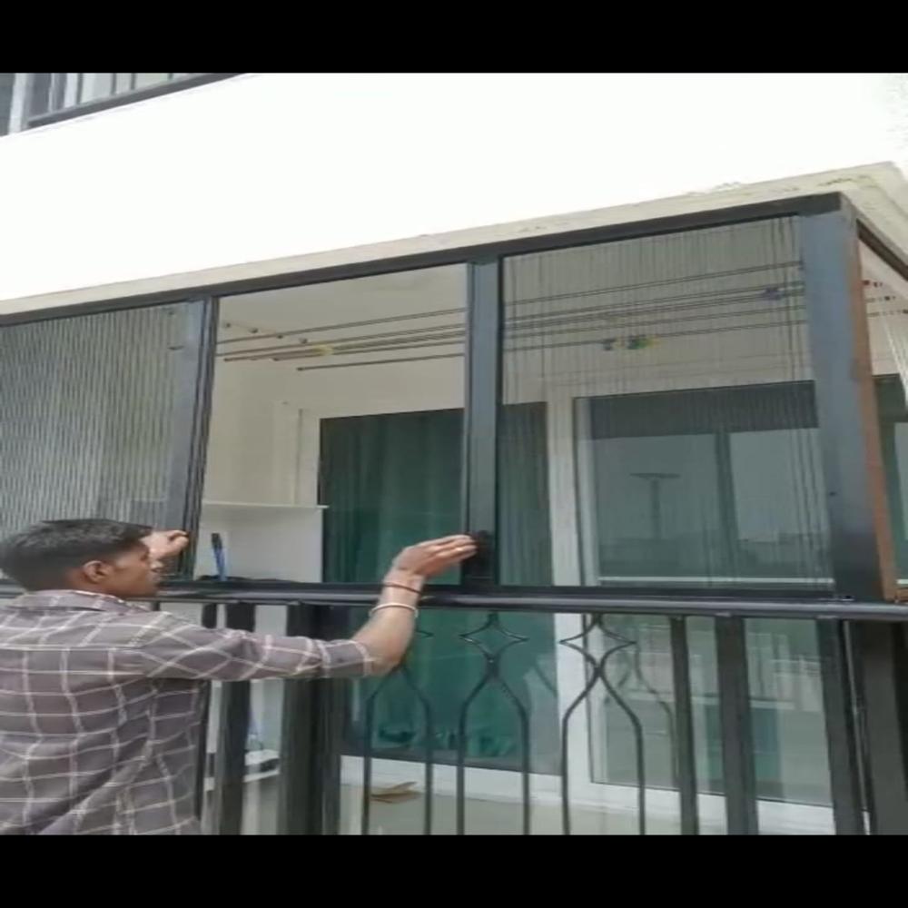 Pleated Sliding Mosquito Net - Application Areas: Residential & Commercial