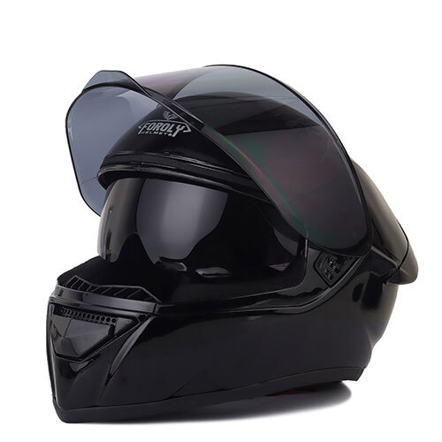 Bolt Black Full Face Smoke Visor Spoiler Sunvisor Helmet - Material: Polycarbonate