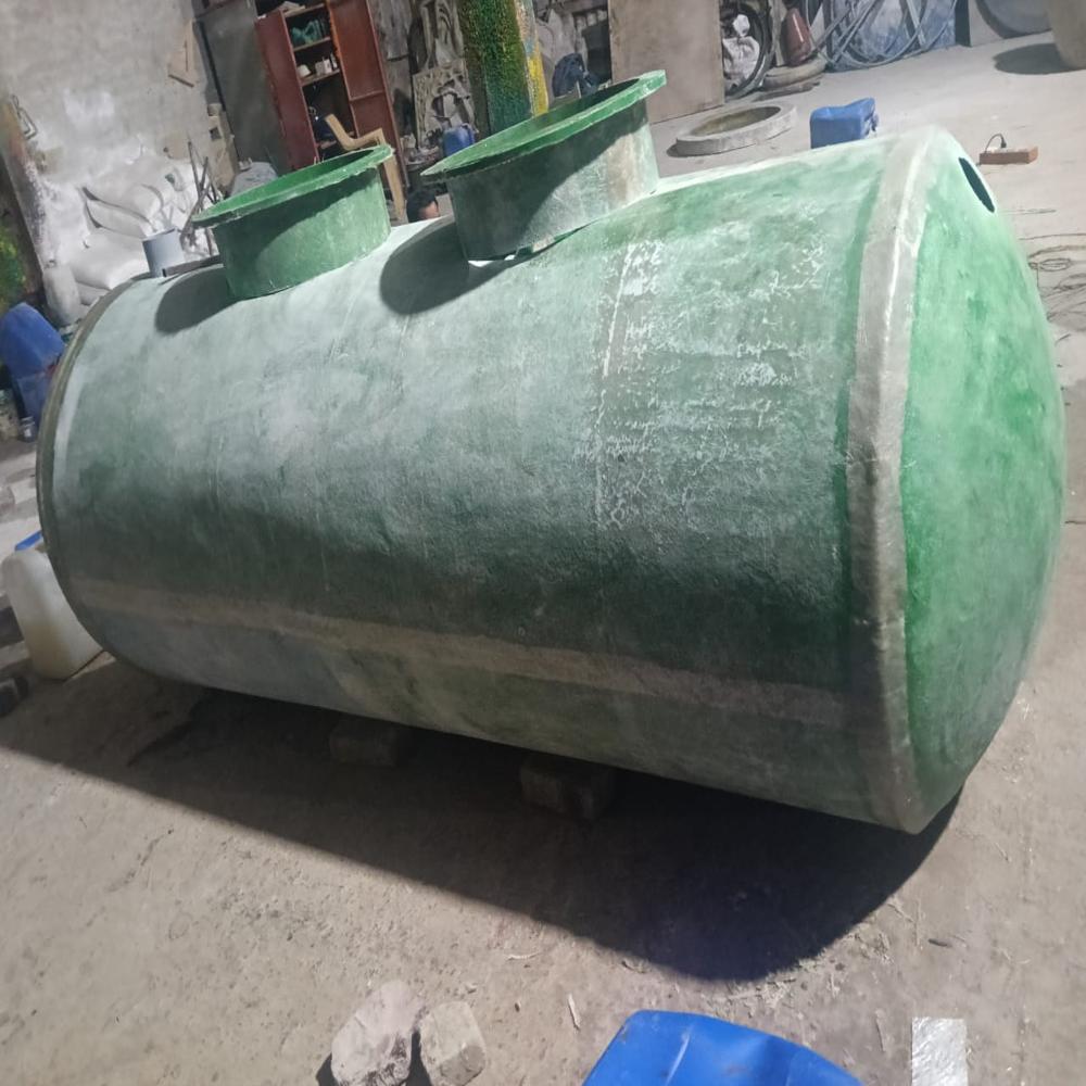 Water Tank - Color: Customize