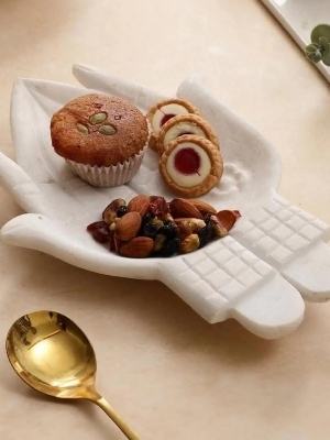 Antic Pic - Material: Marble