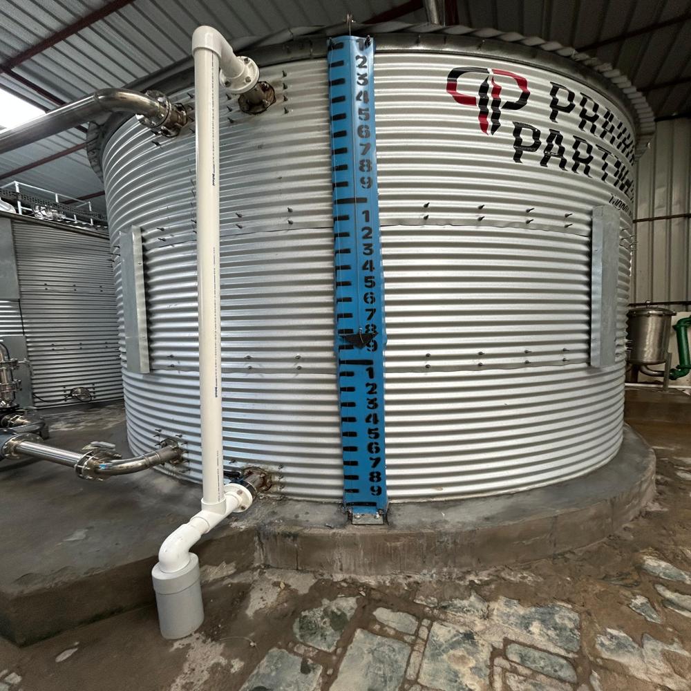 Fire Water Tank - Capacity: 100 Ltr