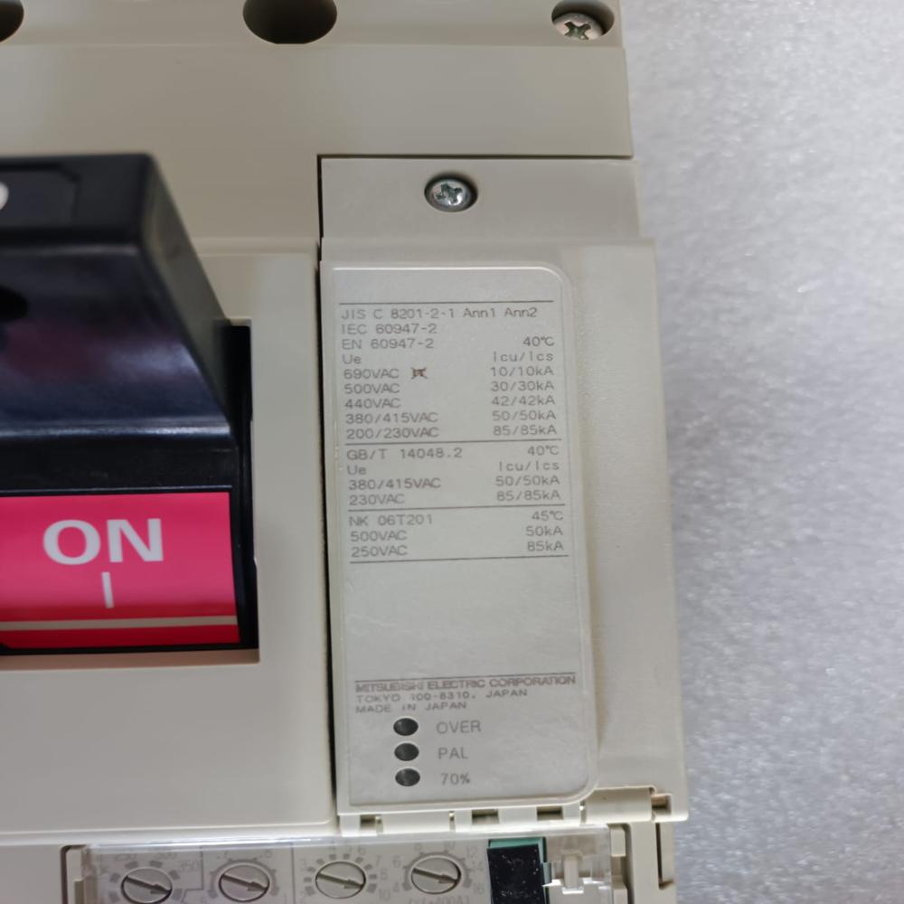 New Mitsubishi Nf400-Sew 400amp Mccb Circuit Breaker Mitsubishi Nf 400 Sew Mccb 3pole