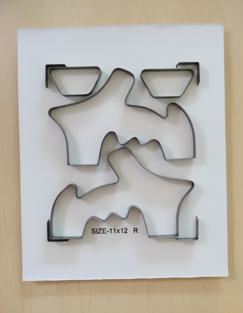 Footwear Cutting Die- Chander and Laser Type