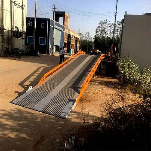 Loading Ramps - Color: Silver