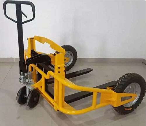Pallet Trucks - Color: Yellow