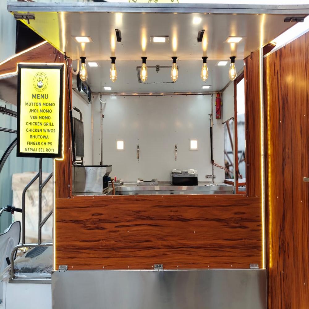 Inside Kitchen E-rickshaw Food Cart - Color: Black