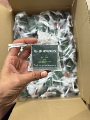 Seedballs for gifting