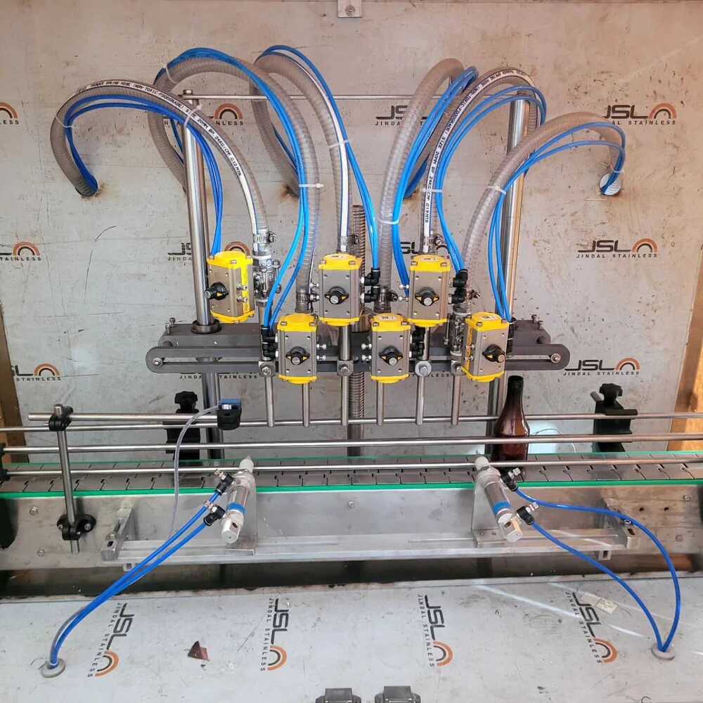 Servo Filling Machine - Filling Material: Ss