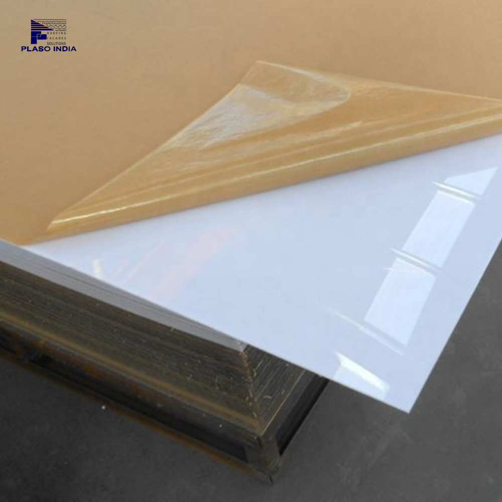 Translucent polycarbonate sheet