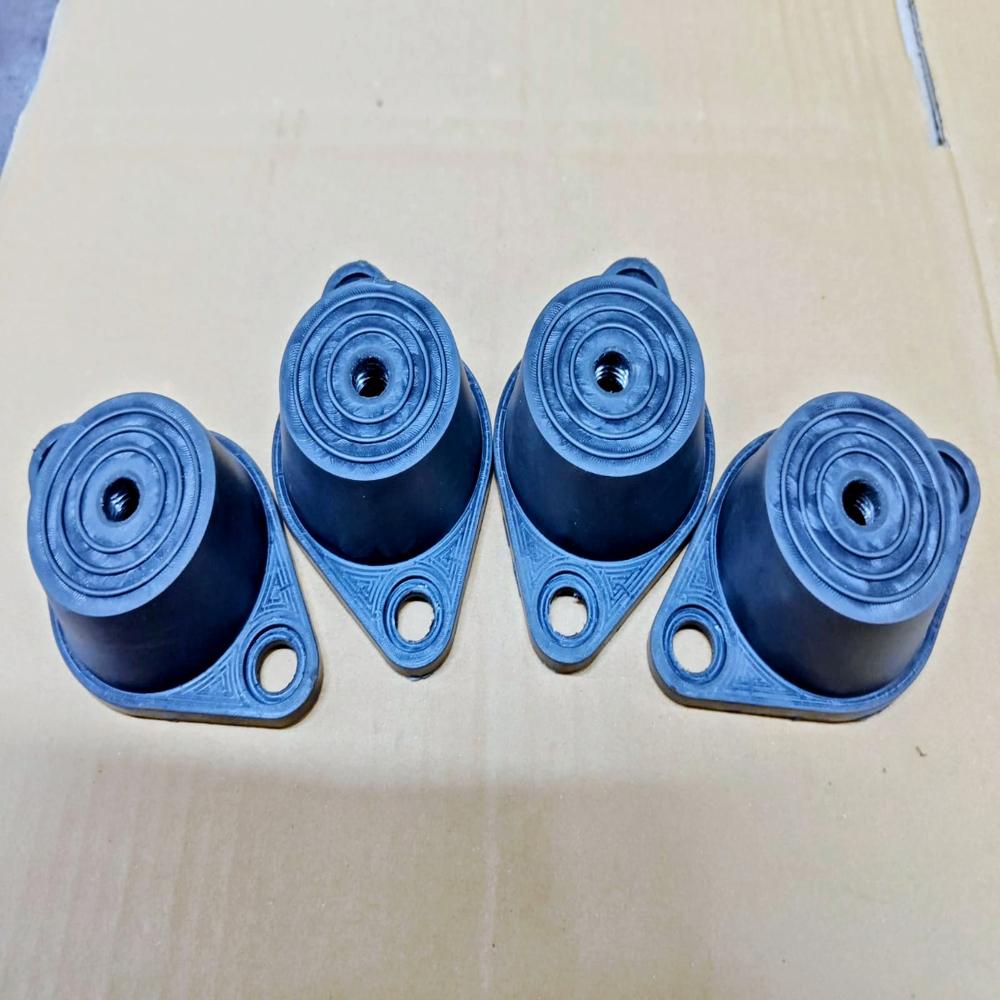 Small engine Mounts - DC-2