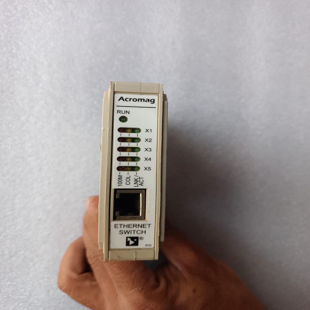 Used Acromag 900en-soo5 Five Port Ethernet Switch 10/100 Mbps Ethernet Switch - Frequency: 50/60 Hertz (Hz)