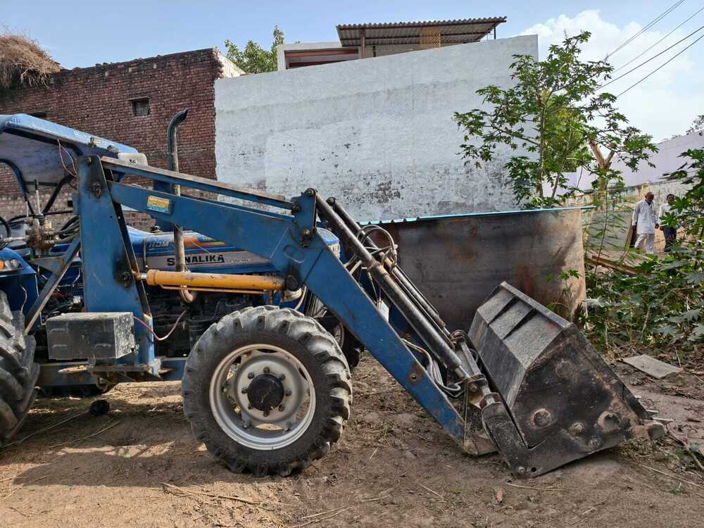 Triple Action Scrap Baling Hydraulic Press Machine - Color: Blue