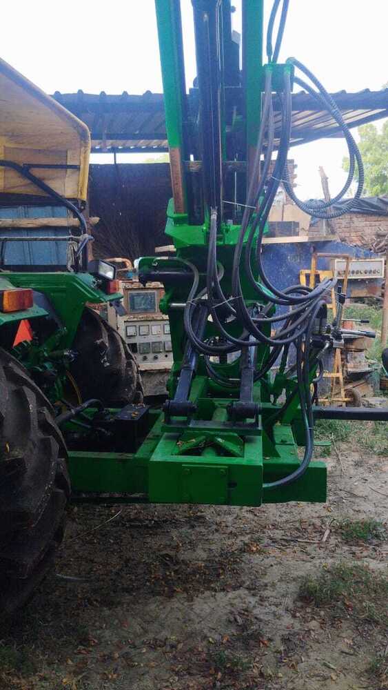 Mbcb Rubber Track Post Piling Machine - Color: Green