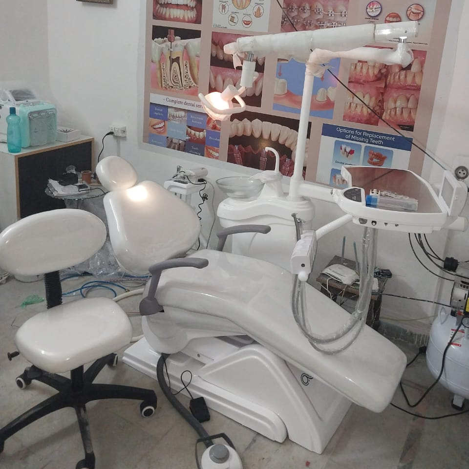 Dental Chair - Application: Hospital And Clinic
