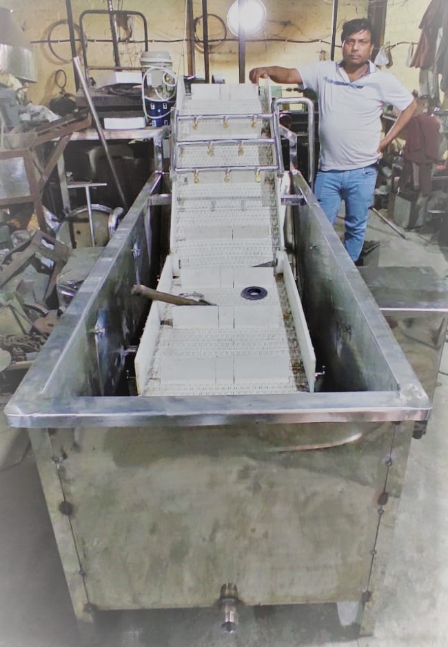 Bubble Washer Conveyer Type