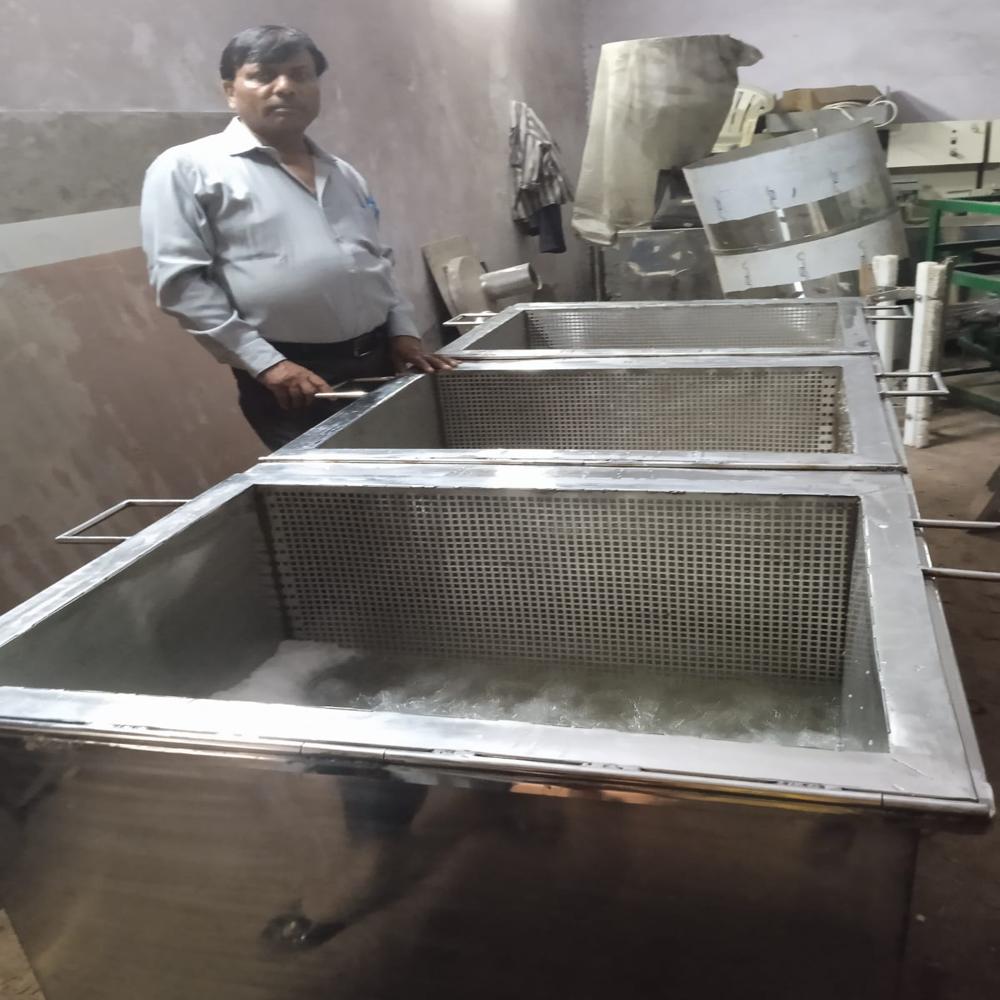 Bubble Washer Conveyer Type