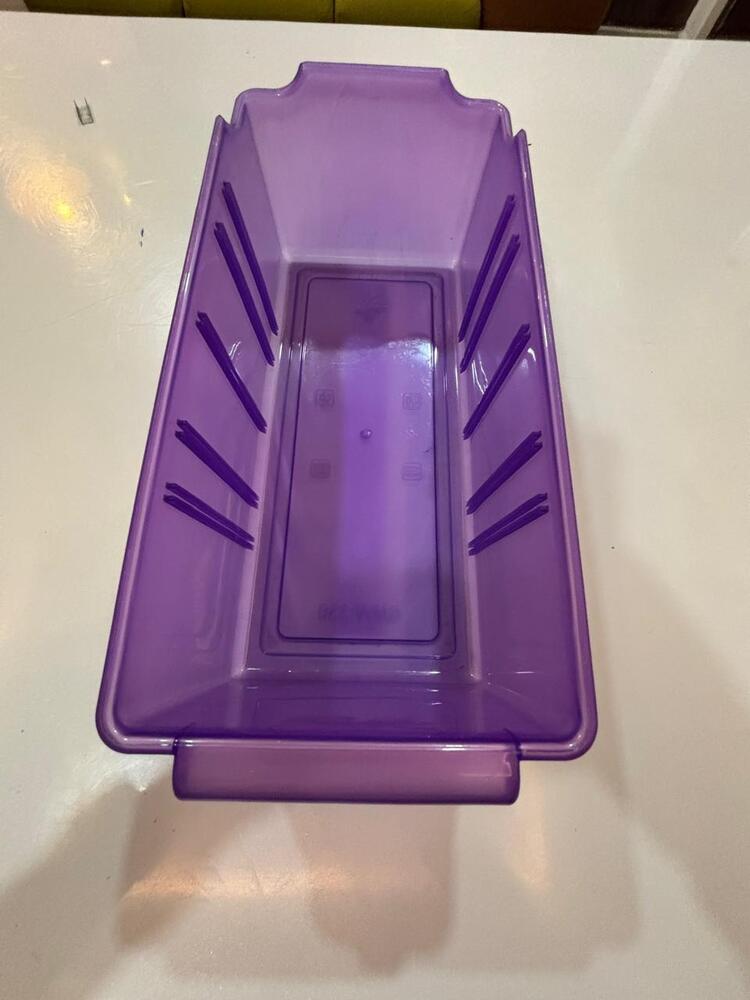Plastic Storage Box - Color: Transparent