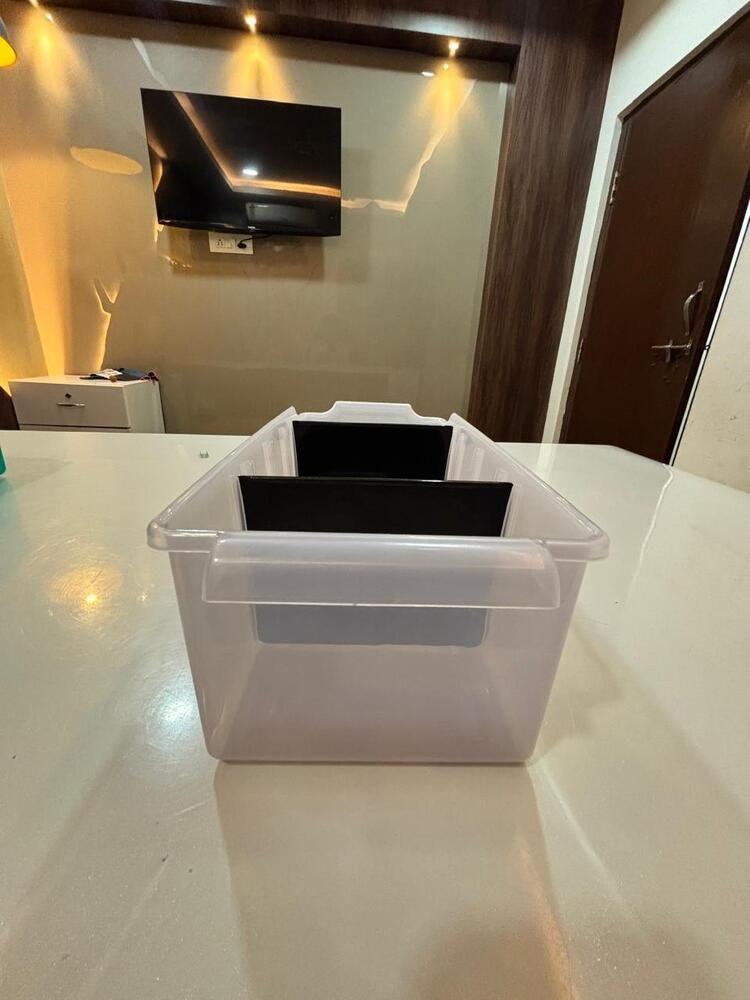 Transparent Plastic Boxes