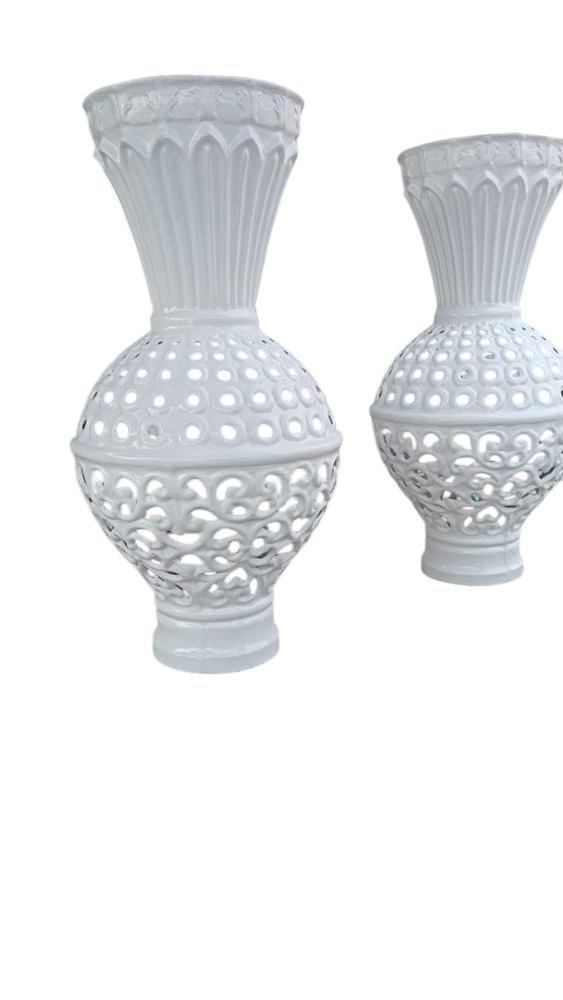 4 Feet Fiber Flower Pot